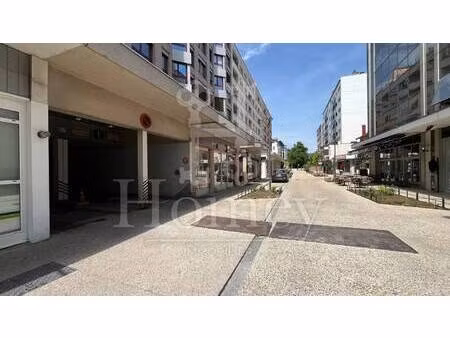 parking à louer