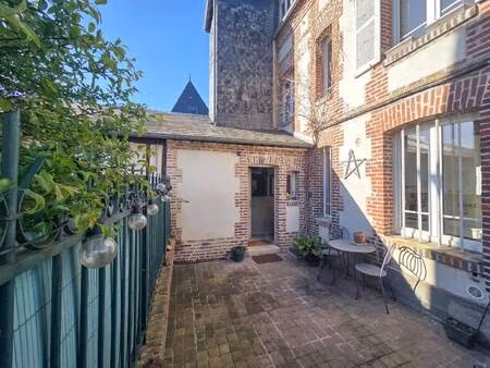 maison de ville à vendre