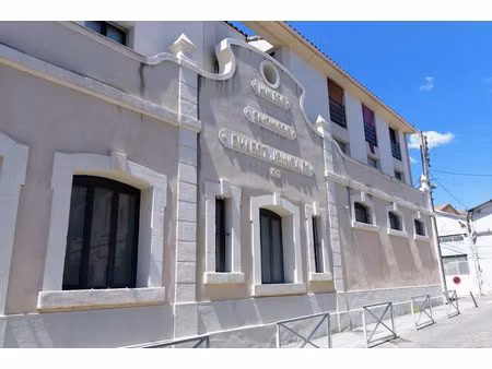 vente appartement 3 pièces 69 m² à salon-de-provence (13300)  233 000 €
