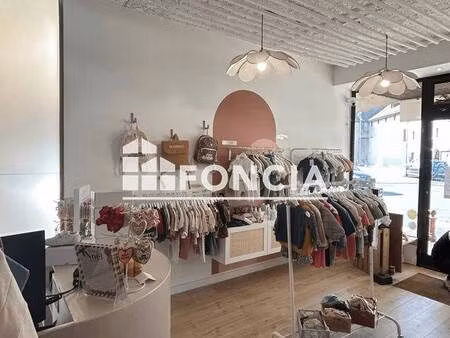 local commercial à louer