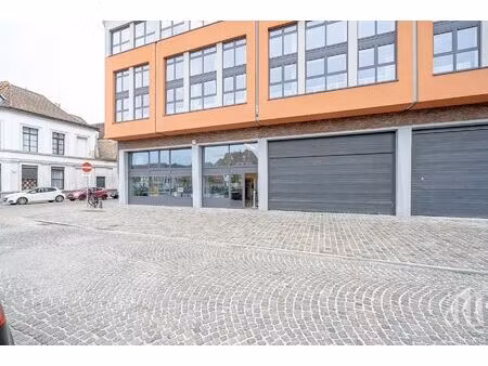 surface commerciale à louer à quai des poissonsceaux 1 tournai (vbe23751)