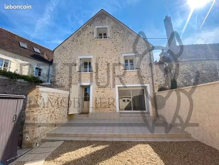 maison 4 pièces 76 m²