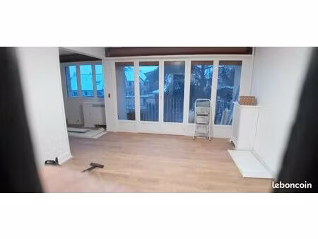a louer appartement au chesnay de 3 p