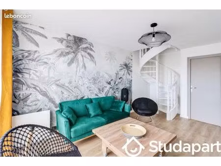 chambre 1 pièce 10 m²