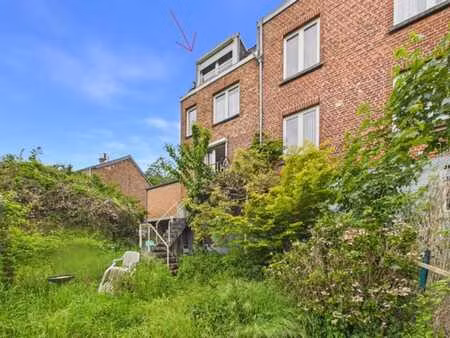maison 2 chambres avec terrasse et jardin