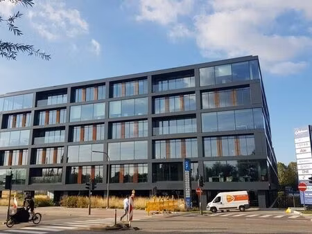 bien professionnel à louer à berchem € 1.940 (locdz) - cd-vastgoed bvba | zimmo