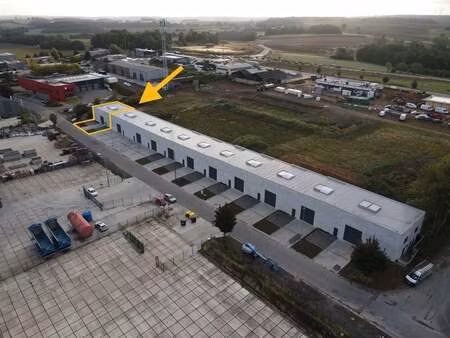 bien professionnel à louer à ciney € 1.350 (lochi) | zimmo