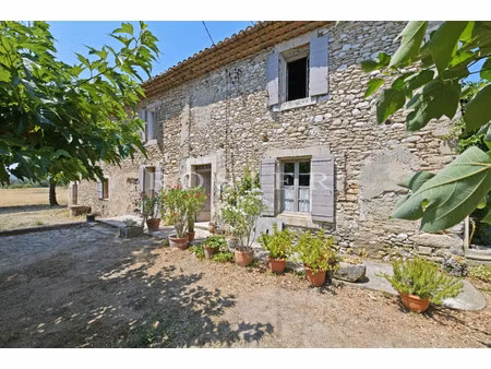 maison de luxe à vendre à cabrières-d'avignon