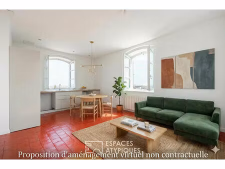 appartement de caractère au coeur d'un château à belleville-en-beaujolais