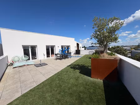 appartement lagord 122m² avec terrasse et places de stationnement
