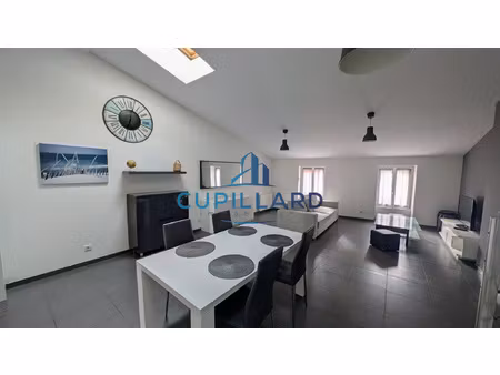 exclusivite - roanne - hyper centre - t2bis avec terrasse