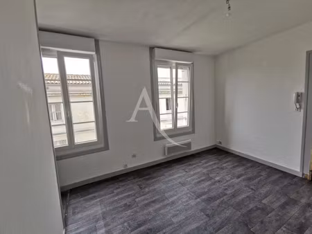 location appartement 2 pièces 30.04 m² à rochefort (17300)  530 €