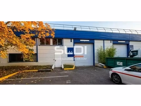 location local d’activités saint etienne 42000 633m²