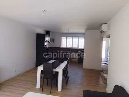 maison à vendre 3 pièces ()