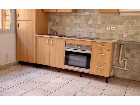 location appartement  20.7 m² t-2 à abbeville  455 €