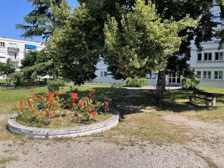 appartement t3 meublé - 69m² - nantes 44300.