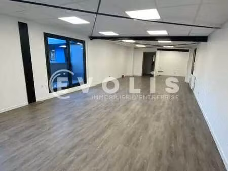 location bureaux 47 m² à 333 m²