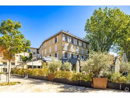 location commerce aix-en-provence 13100 46m² à 378m²