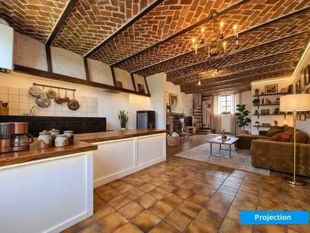 sympathique maison deux chambres avec poss de 2 suppl.