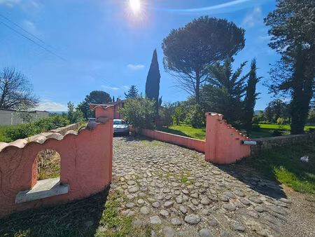 maison familiale de 120 m² avec piscine