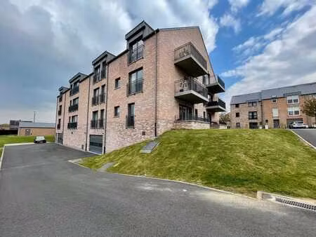 appartement récent 1 ch + bureau + parking  accès pmr