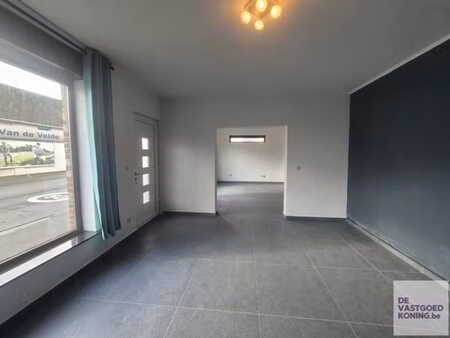 commercial space great location in rotselaar