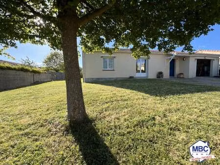 vente maison à la chapelle-saint-florent (49410) : à vendre / 70m² la chapelle-saint-flore