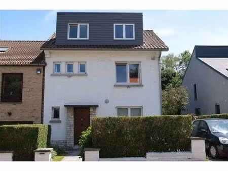 maison à louer à drève de la ferme 79 wezembeek-oppem (rbv93830)