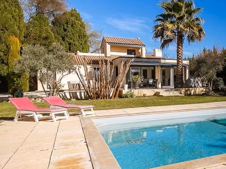 maison de luxe à vendre à la barben