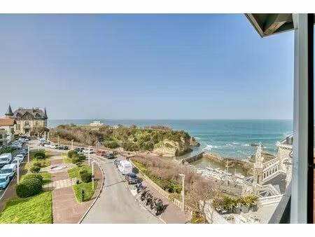 appartement dernier étage vue océan - biarritz atalaye