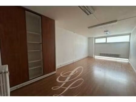 location - bureaux 70 m