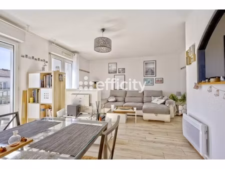 appartement 3 pièces - 65 m²
