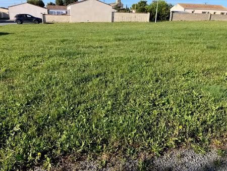 vente terrain 500 m² à bagnizeau (17160)  16 100 €