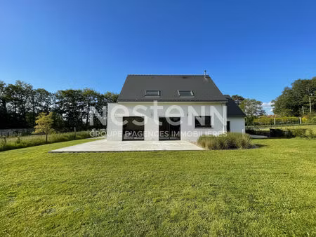 maison recente dans un petit hameau  à 1 km du bourg de grand-champ