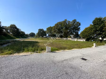 terrain de 342 m²