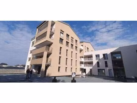 location appartement 4 pièces à vitré champ de foire-la fleuriais (35500) : à louer 4 pièc
