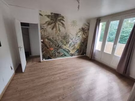 location appartement 3 pièces colocation à tours (37000) : à louer 3 pièces colocation / 5