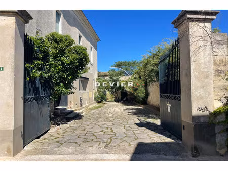 maison de maître à vendre dans le quartier sud