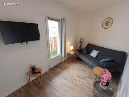 t2 rénové avec balcon plein sud