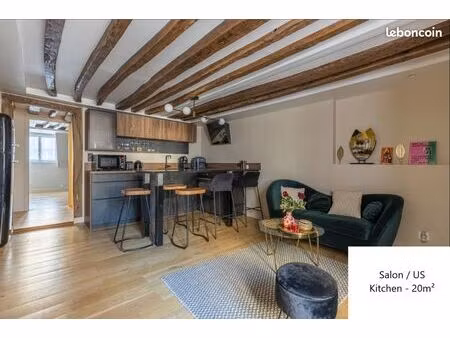 appartement 2 pièces entièrement rénové au centre de paris