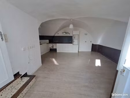 maison de village 78m2