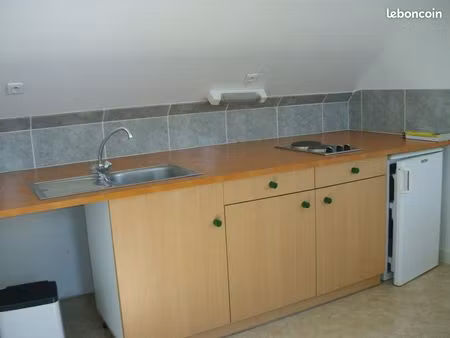 loue studio meublé