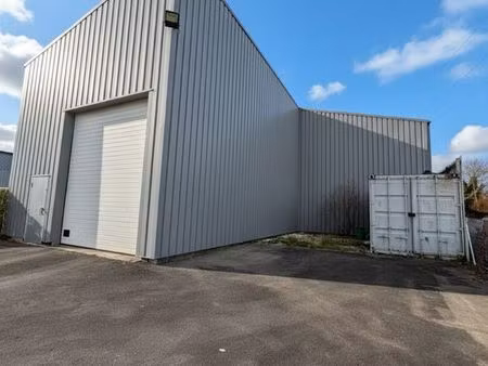 local d'activité de 75m²