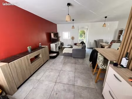 appartement 4 pièces 80 m²