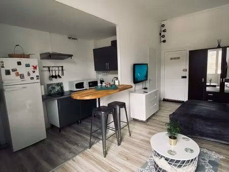 studio meublé