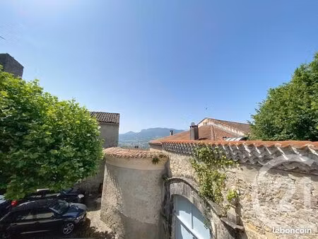 maison 4 pièces 130 m²