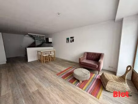 vente maison à châteaugiron (35410) : à vendre / 67m² châteaugiron