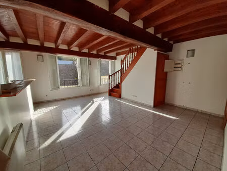 location appartement 3 pièces  51.53m²  saint
