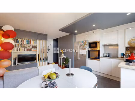 centre ville - trois pieces - petite copropriete