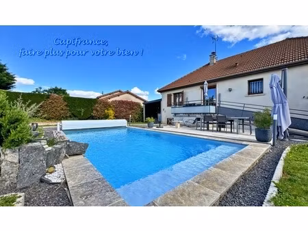 la clayette (71) maison à vendre 150 m²  8 pièces  5 chambres  piscine sur terrain de 771 